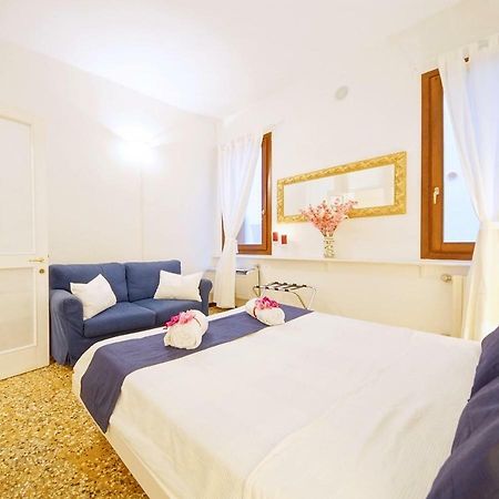 Santa Marina Apartment Rialto Venise Extérieur photo
