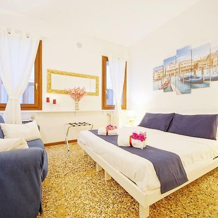 Santa Marina Apartment Rialto Venise Extérieur photo