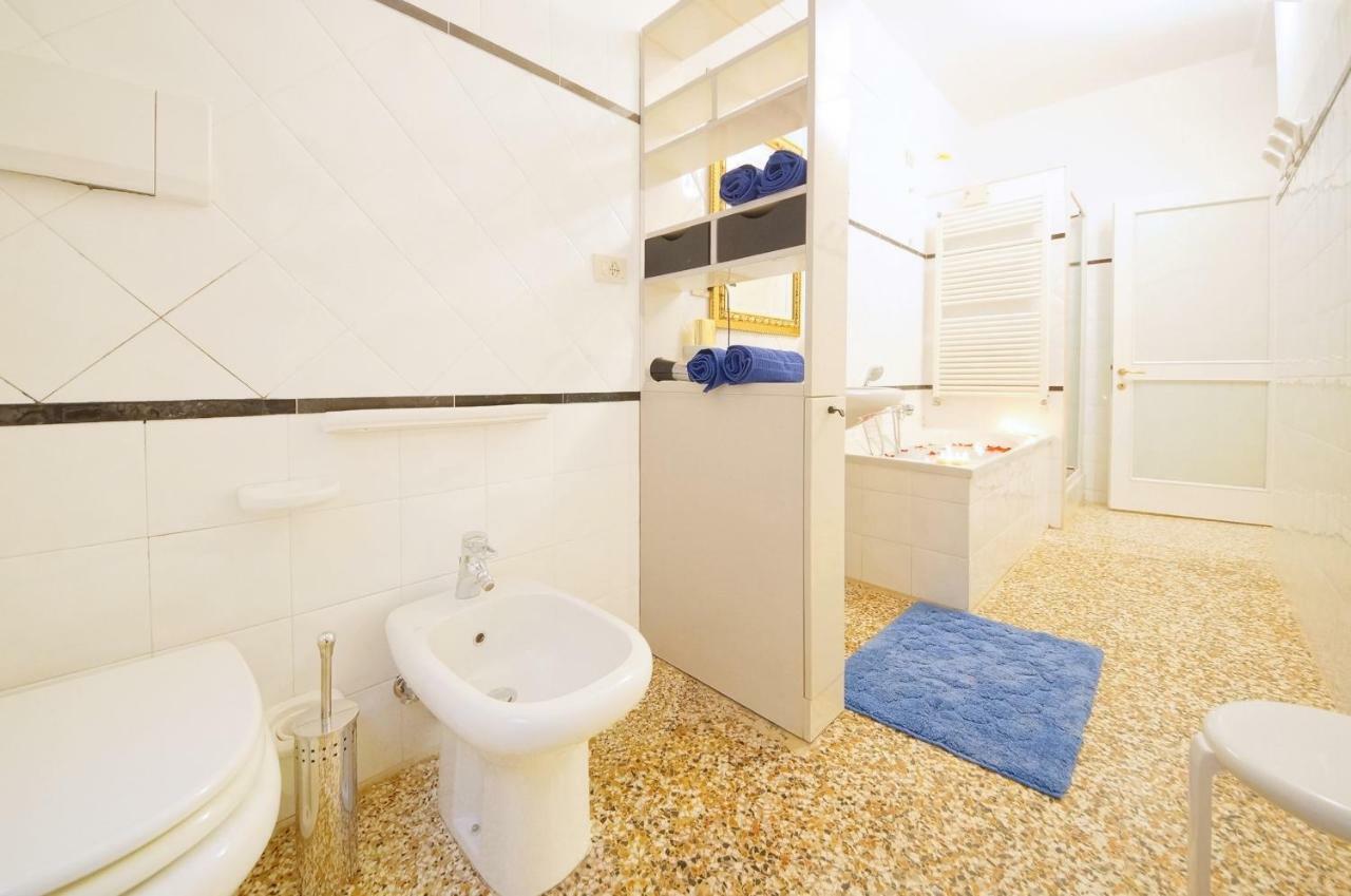 Santa Marina Apartment Rialto Venise Extérieur photo