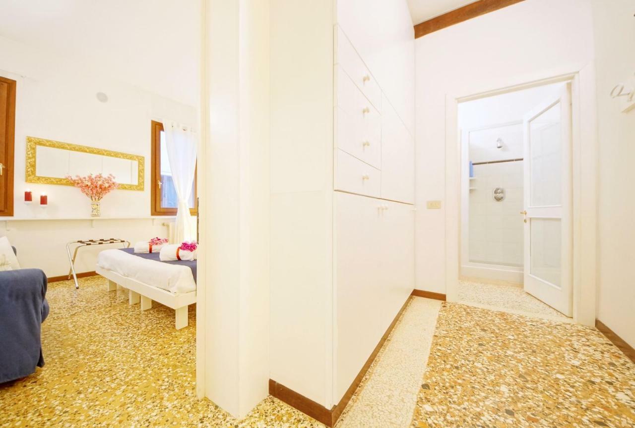 Santa Marina Apartment Rialto Venise Extérieur photo
